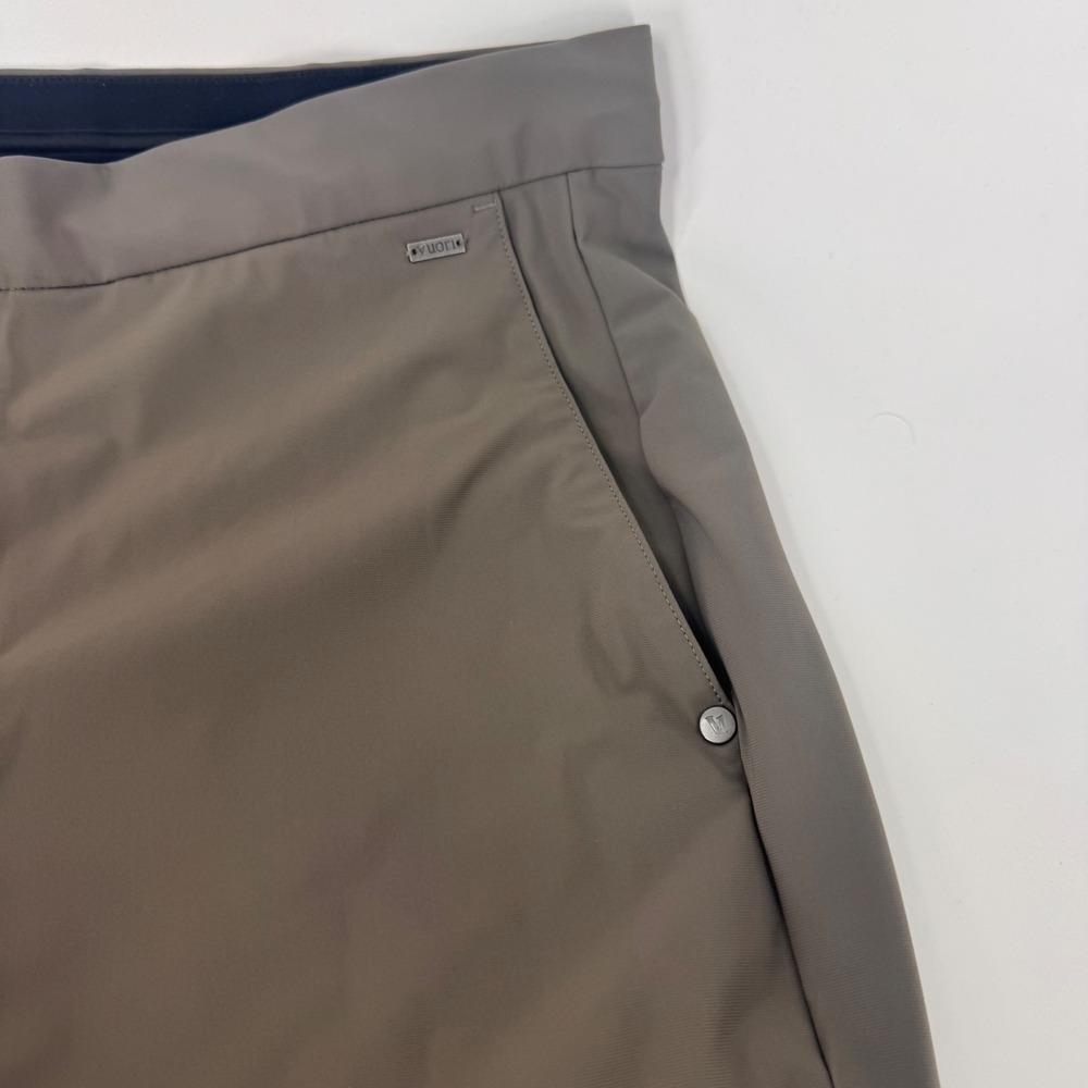 Vuori Aim Shorts Mens XL Dark Oregano Green Technical Chino Stretch Golf V352 - Picture 6 of 10